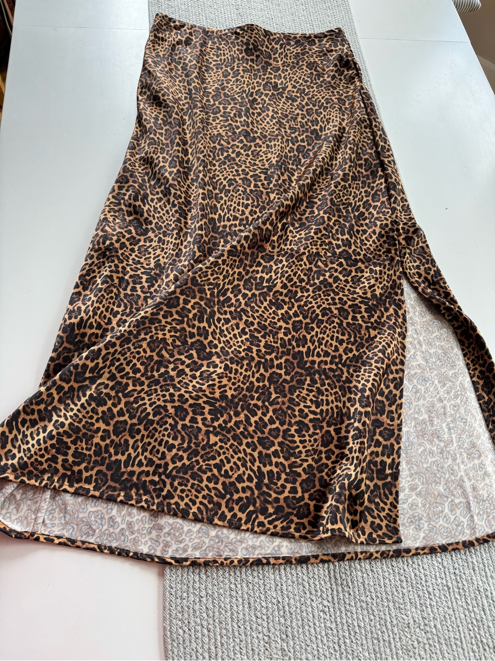 GAP Leopard Print Satin Maxi Skirt Brown and Black Size Small Tall - Picture 6 of 8